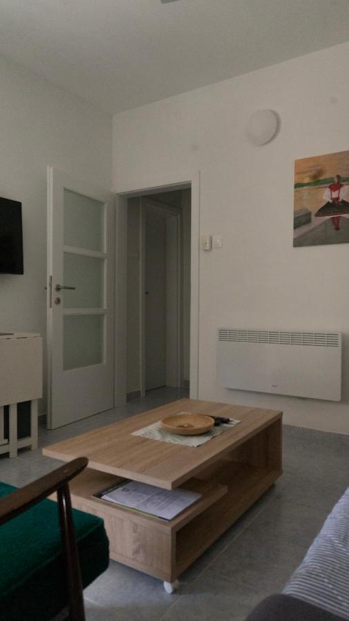 Apartmani Gaj Malinska Esterno foto