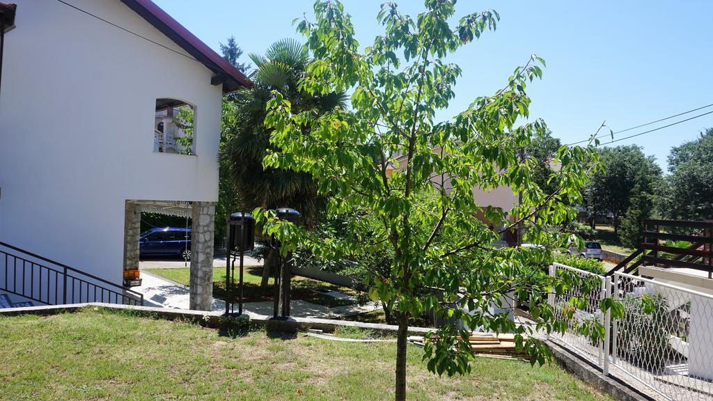 Apartmani Gaj Malinska Esterno foto